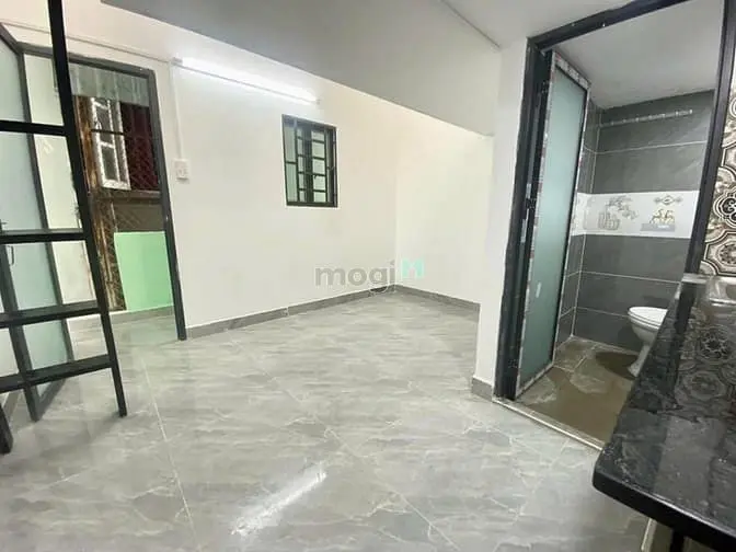 Phòng Trọ Mới Xây Ngay Bến Xe Miền Đông