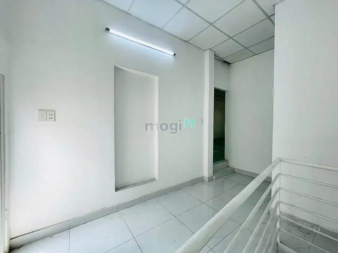 Bán Nhà 2 Tầng Sát Mt Nguyên Hồng, Mua Sinh Lời Cao, Dt 48M2 Chỉ 4.5Tỷ
