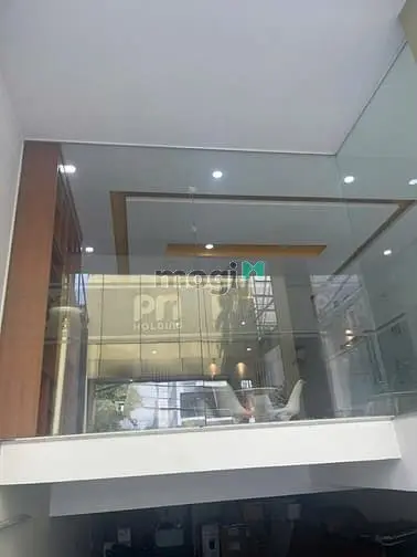 - Bán Toà Nhà Hầm Hầm 5 Tầng 700M2 Siêu Khan Hiếm Mt Đặng Văn Bi