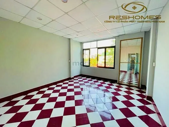 Cho Thuê Nhà Nguyên Căn 1T2L Mặt Tiền Đường Hà Huy Giáp Giá 11Tr