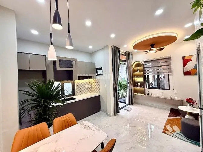 ⭐️Nhà Tuyệt Đẹp Cao Cấp Hẻm Nguyễn Thiện Thuật, P24, Q.bình Thạnh.