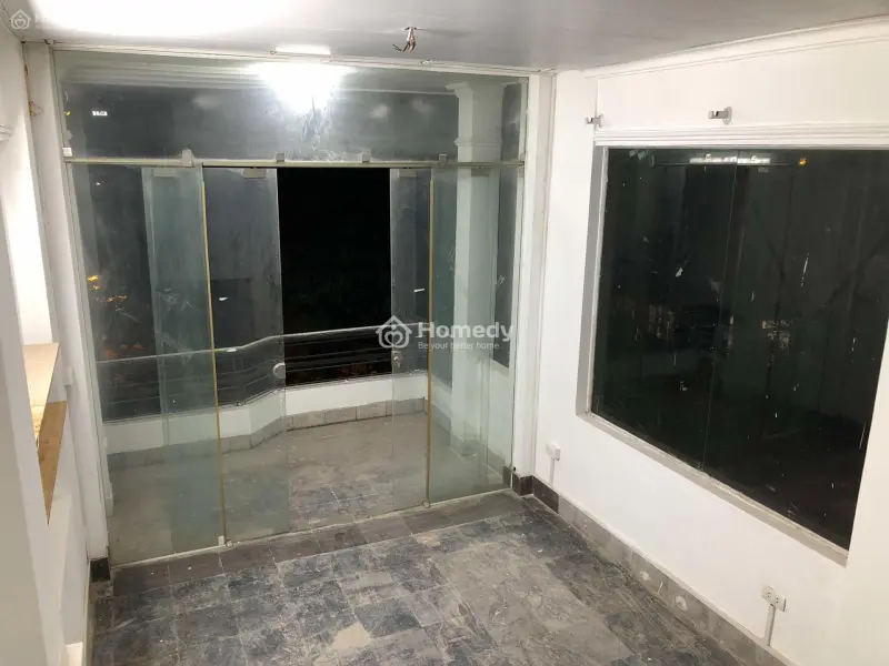 Chính Chủ Cho Thuê Nhà Mặt Phố Số 8 Phố Sơn Tây 34M2 Vào Ở Được Ngay