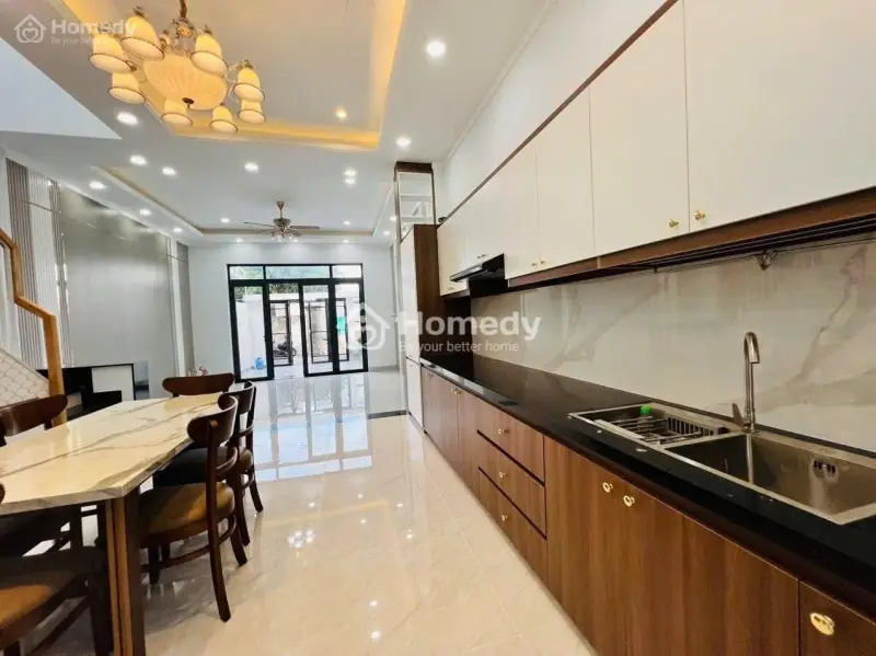 Chủ Kẹt Tiền Bán Gấp Căn Nhà Mặt Tiền Gần Chợ Bình Chánh - Tp. Hcm - Sổ Hồng Riêng