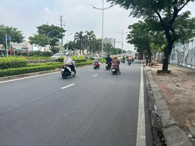 Cho Thuê Đất Diện Tích Linh Hoạt Từ 200M2 Tại Huỳnh Tấn Phát, Q7, Hcm