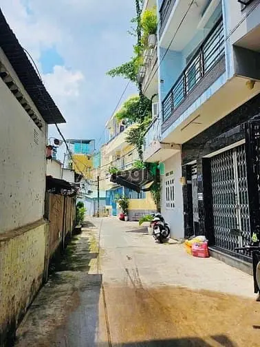 Bán Nhà Đúc 2 Lầu (4,5X8) 246/49 Nguyễn Thái Sơn P4 Gò Vấp (Bv175)