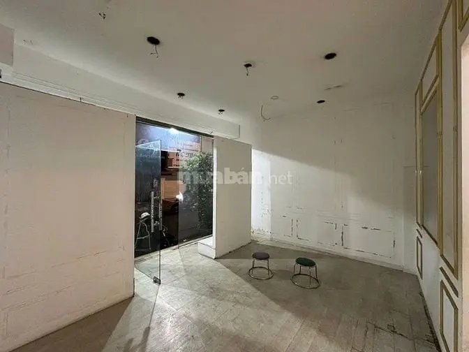6018389 ảnh đại diện 1