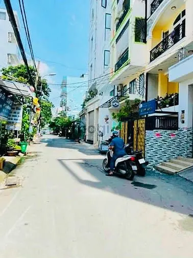 Bán Nhà Mặt Tiền Rẻ Đẹp 3 Lầu (5X12) 173 Trần Bá Giao P5 Gò Vấp