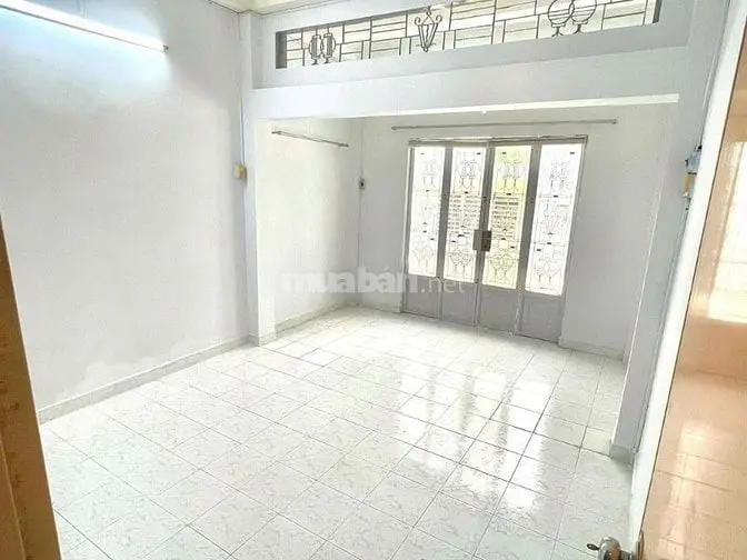 Cho Thuê Nhà 2 Hẻm 4M(Bg) Hòa Hảo, P.8, Q.10 Giá 9Tr