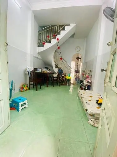 Bán Nhà Rẻ Đẹp Đúc 2 Lầu (3,3X10) 465/18 Nguyễn Văn Công P3 Gò Vấp