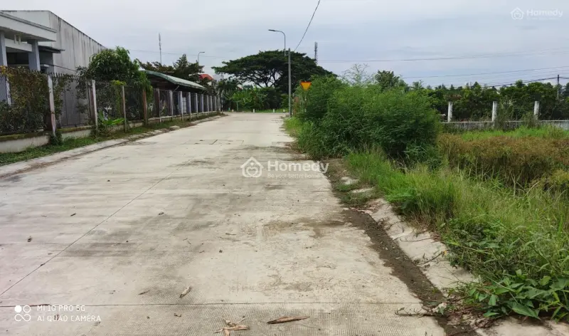 Bán Gấp Lô Đất Vàng 3 Mặt Tiền Thị Trấn Tân Trụ Giá 8,75 Tỷ