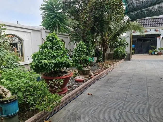 Gảm 2 Tỷ , Biệt Thự Sân Vườn , 629M2 , 2 Tầng , Mặt Tiền , 11 Tỷ