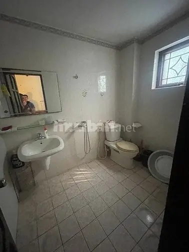 Chính Chủ Cho Thuê Nhà 60M2 X 3 Tầng Ngõ Hoàng Hoa Thám 10 Tr/Th