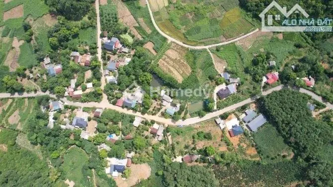 Cần Chuyển Nhượng Gấp Lô Đất 2100M2 Đất Mặt Đường Suối Mơ