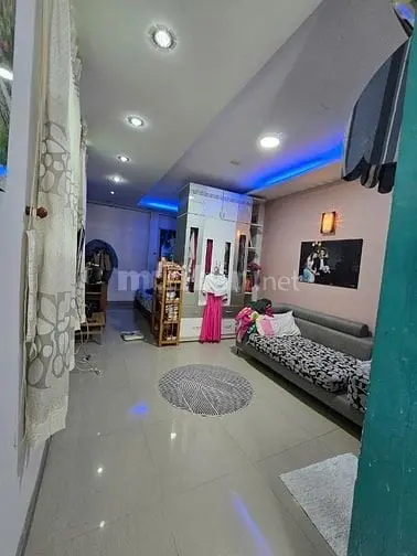 Chủ Cần Bán Gấp!! Nhà Mới Đúc Kiên Cố Trung Tâm Q6 Gần Chợ Kim Biên