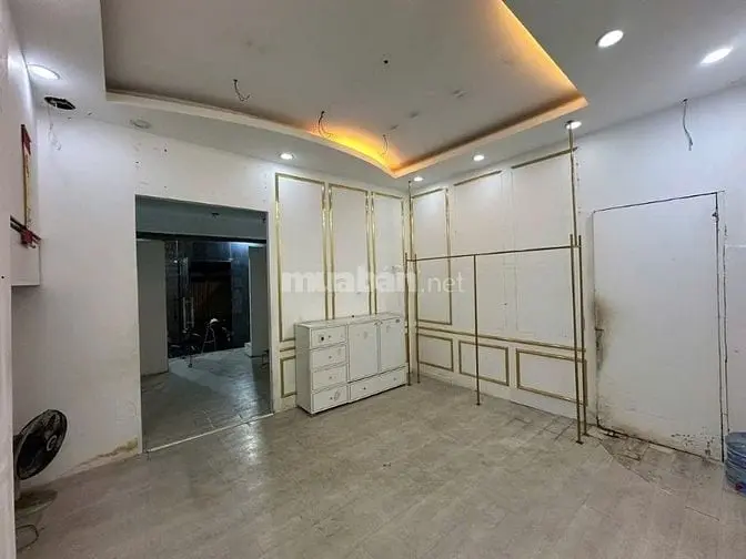 Cho Thuê Nhà Mặt Tiền Nguyễn Thượng Hiền, P.5, Q.3 Giá 19.5Tr