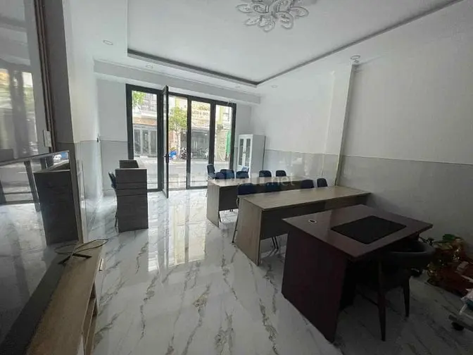 Nhà Mặt Tiền Kinh Doanh Cần Bán