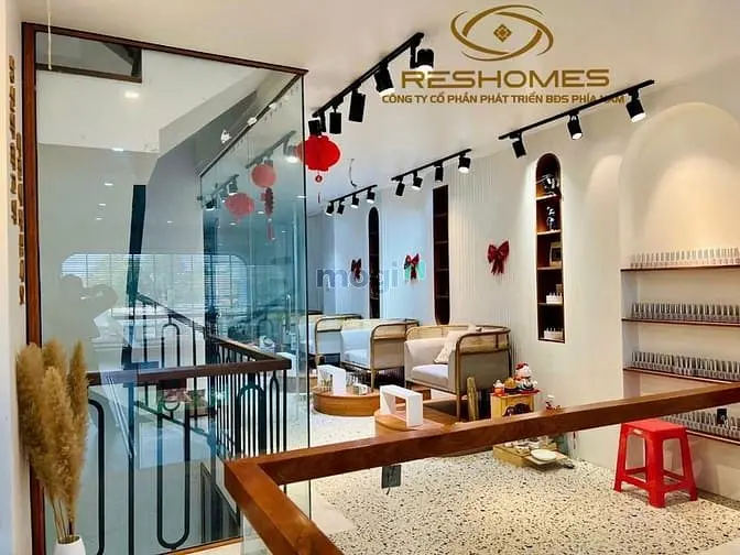 Cho Thuê Nhà Nguyên Căn 1T4L Có Thang Máy Gần Vincom Biên Hòa