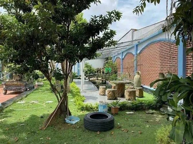 Giảm 4 Tỷ , Biệt Thự Vườn , 1300M2 , 2 Tầng , Siêu Đẹp Siêu Vip