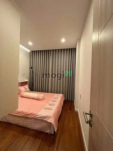 Chung Cư Cc Sky Center,Phổ Quang, Tb: 2P Ngủ, 77M2, Full Nội Thất 17Tr