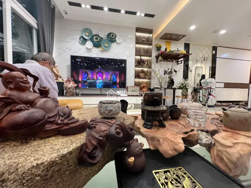 6018242 ảnh đại diện 1