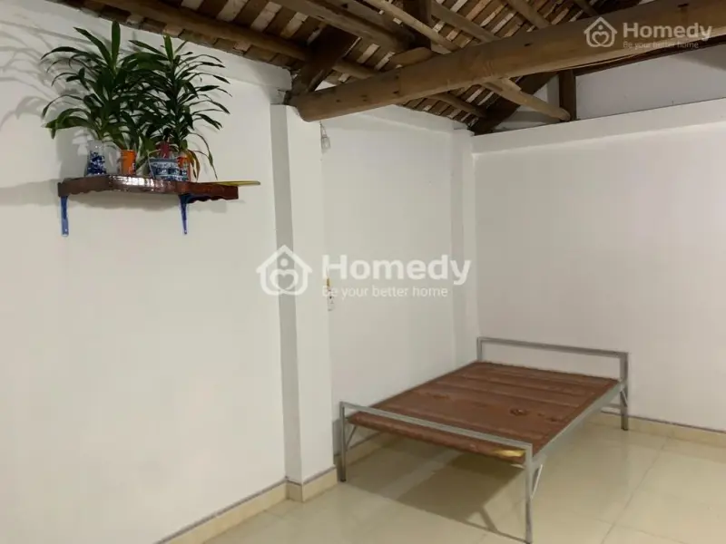 Cho Thuê Nhà Trọ Có 50M2 Nhà, 2000M2 Vườn Giá 2,5Tr Cách Tp Bắc Giang~ 6Km