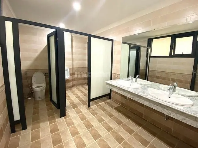Nhà 10 Tầng Thông Sàn Mặt Phố Nguyên Chí Thanh Ba Đình Hà Nội 100 Tỷ.