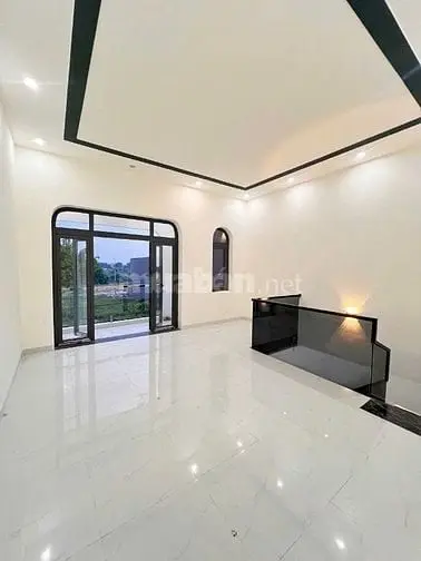 Nhà Trệt 1 Lầu Cực Đẹp Sổ Riêng Thổ Cư , Đường Oto Chưa Đến 2 Tỷ!