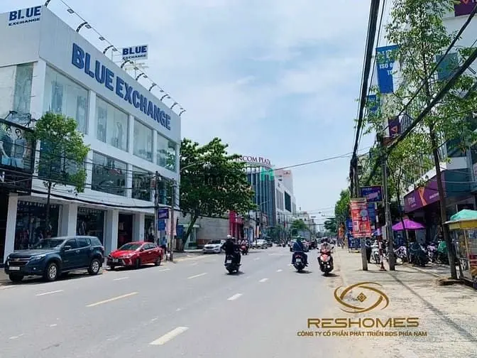 Cho Thuê Gần 8 Mét Mặt Tiền Đối Diện Vincom, Biên Hoà