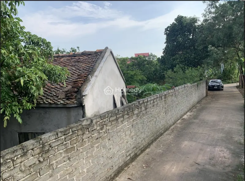 Cho Thuê Nhà Trọ Có 50M2 Nhà, 2000M2 Vườn Giá 2,5Tr Cách Tp Bắc Giang~ 6Km