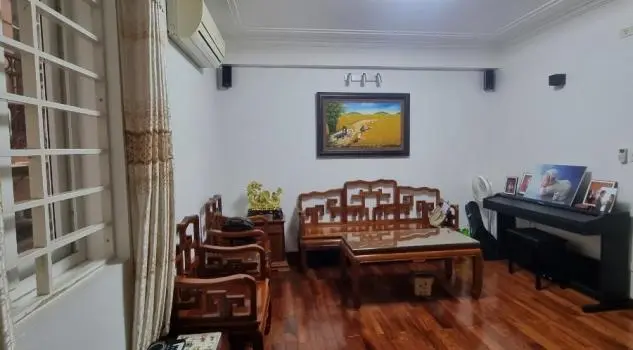 Cần Bán Gấp Nhà Phân Lô Cán Bộ Phố Vạn Phúc Liễu Giai Ba Đình 70M 7 Tầng Mt 6.6M Oto Tránh Lô Góc