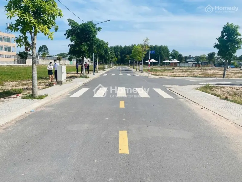 Bán Đất Gấp - Chính Chủ 92M2 - Mặt Tiền Quốc Lộ 1A - Phường 6 - Tân