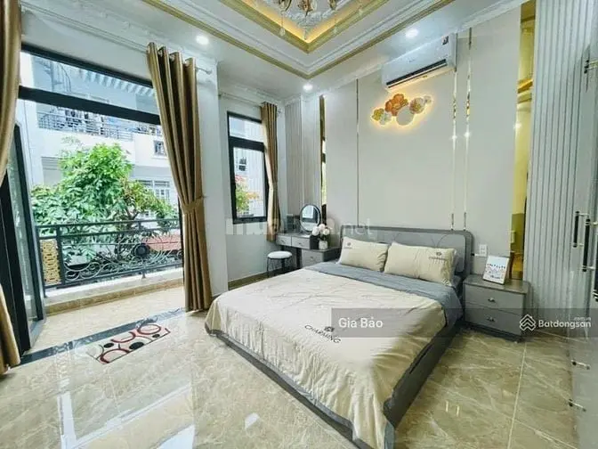 Kẹt Tiền Bán Gấp Nhà Mặt Tiền 66M2 Đường Trường Sa Quận 3. Giá 3Tỷ150