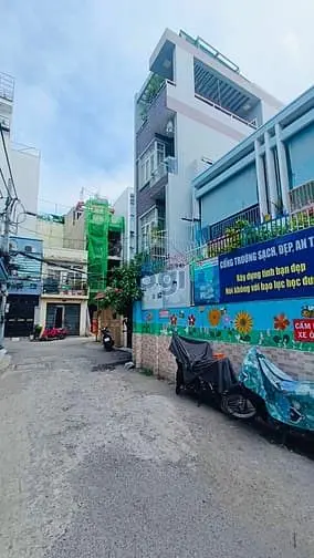 Bán Nhà Mặt Tiền Đẹp 3 Lầu (3,8X17) 76 Phó Đức Chính P1 Bình Thạnh
