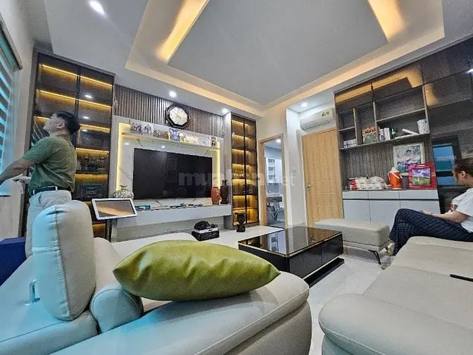 Bán Pl Ngõ 28 Xuân La, 60M2, Vỉa Hè, Nhiều Cây Xanh, 5 Tầng, Nhà Đẹp