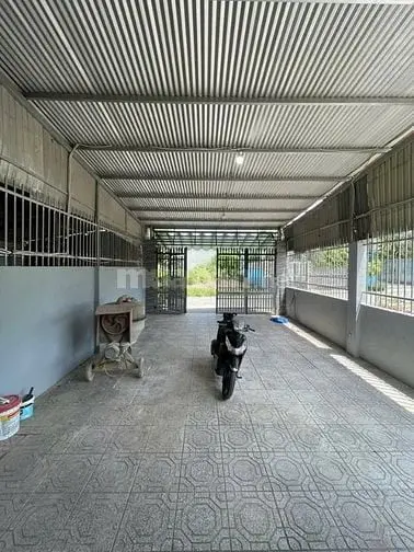 Nhà 1 Trệt 1 Lửng, Mt Nhựa, 249,4M2, 1 Sẹc Tl7, Xã Thái Mỹ, 1 Tỷ 190