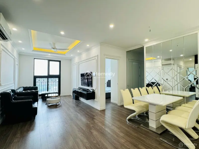 Bán Căn Hộ Chung Cư Ct8 Emerald Đình Thôn 81M2 Giá 6,3 Tỷ 2Pn 2Wc Đầy Đủ Nội Thất