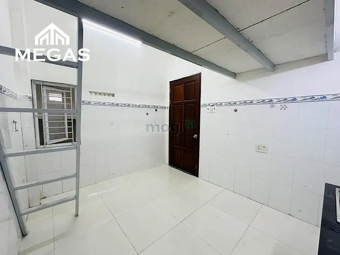 Trọ Mới 100% Giá Rẻ Nằm Ngay Âu Cơ - Lạc Long Quân Tiện Đi Quận 11