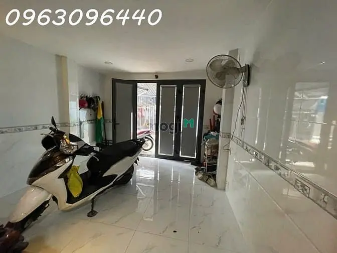 Bán Gấp Nhà Hẻm Oto Bùi Văn Ba, Quận 7, Dt 36M2, 4 Tầng, 7Pn, Sổ Đỏ,