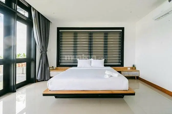 Bán Villa 4 Tầng - 3 Mặt Tiền 143M2 Đường Hoàng Sa, Sơn Trà, Đà Nẵng