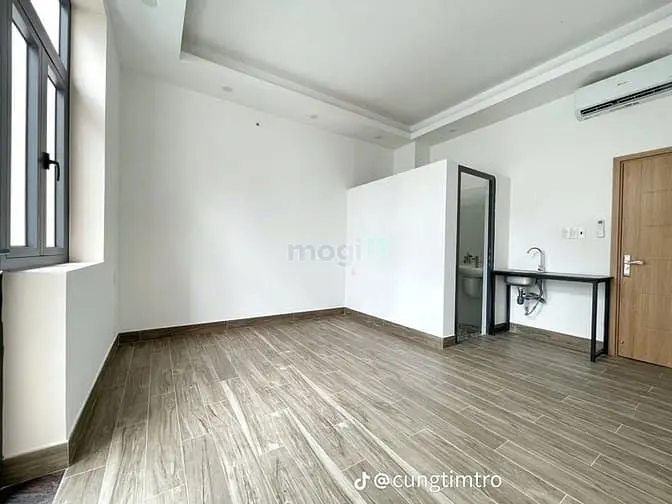😍Căn Hộ Ban Công Thoáng Ở Lê Trọng Tấn Sát Bên Huit Và Trường Chinh