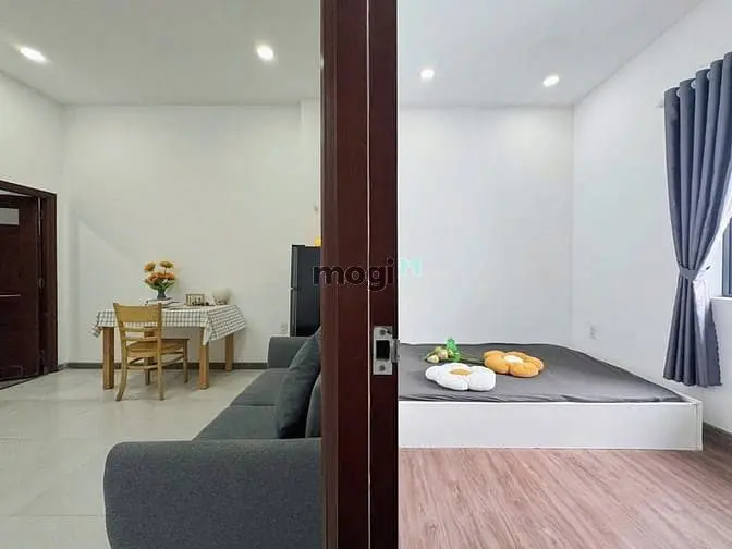 Căn Hộ 1Pn Tách Bếp 35M2 Mặt Tiền Âu Cơ Full Nội Thất