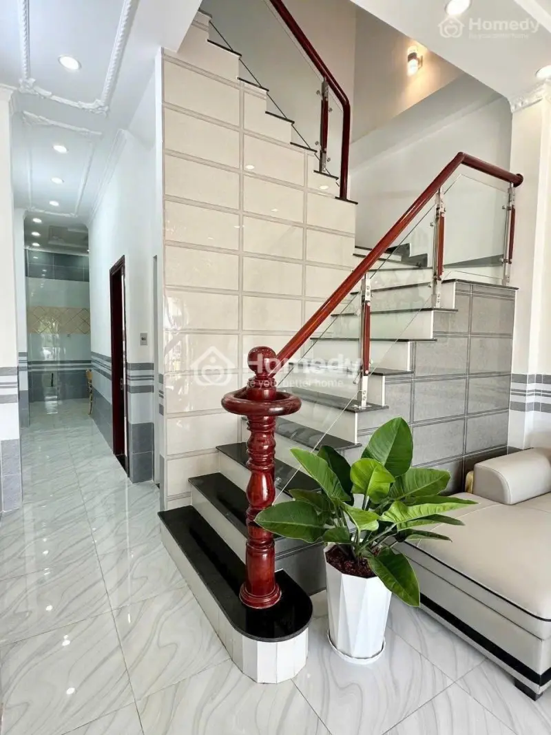 Bán Nhà 1 Trệt 1 Lầu - Gần Siêu Thị Co.opmart – 75M² – Giá 2 Tỷ 2 - Công Chứng Sang Tên Ngay
