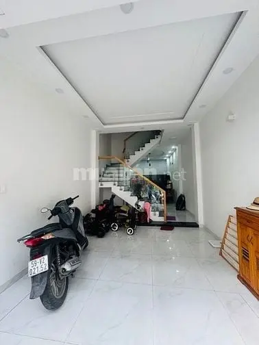 Nhà Đẹp Hẻm Ô Tô Đối Diện Emart Trung Tâm Sài Gòn
