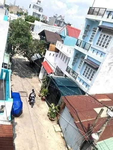 Bán Nhà 2 Lầu + Sân Thượng Gần Tô Kí – Giá Chỉ 5 Tỷ Xxx