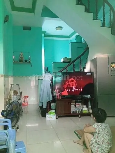 Bán Nhà Xây 3 Tầng Giá 6.7 Tỷ Phường Thảo Điền, Quận 2