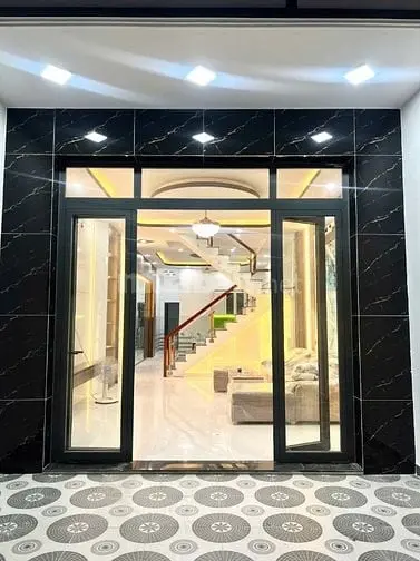 Nhà Mới Xây Gần Kcn Cầu Tràm - Có Sân Trước Sân Sau - 3 Tỷ Hơn Tí!!