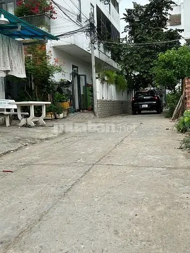 Bán Đất Hxh Gần Đường Nguyễn Duy Trinh Và Nguyễn Thị Định