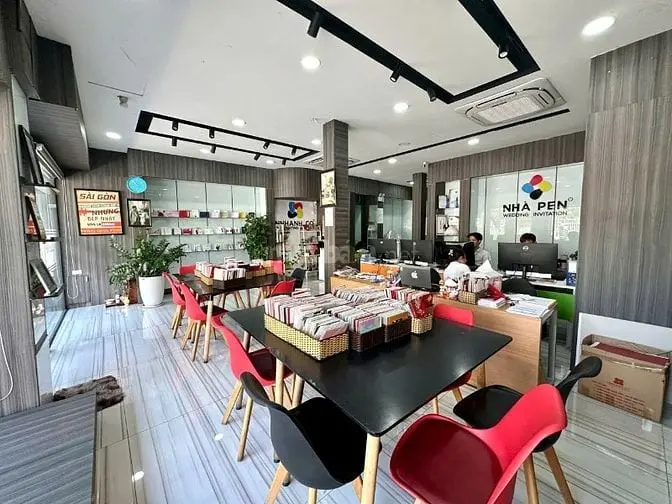 Cho Thuê Nhà Mặt Tiền Hồ Văn Huê, P.9, Q.phú Nhuận Giá 43Tr