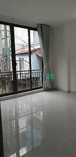 Quận 10 - Nhà 3 Tầng - Xây Kiên Cố - Sổ Đẹp - Vị Trí Đẹp - Nhỉnh 3 Tỷ