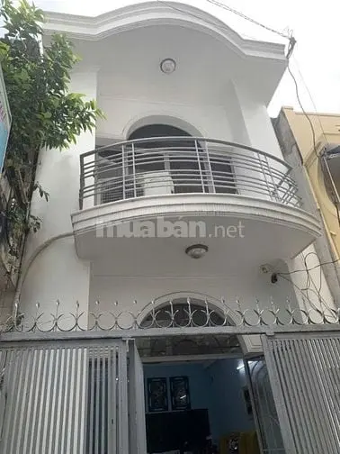 Nhà Nở Hậu Gần Cầu Kênh Tẻ, 02 Tầng, Dt 4X18M.